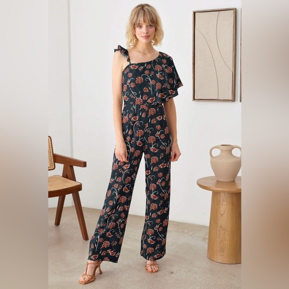 NWT-Floral Short Ruffle Sleeve Ruffle Strap Wide Leg Side Zipper Jumpsuit - Picture 3 of 7